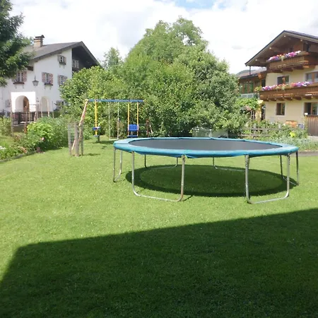 Haus Rohregger Apartament *